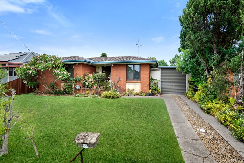 Photo - 11 Derby Street, Minto NSW 2566 - Image 2