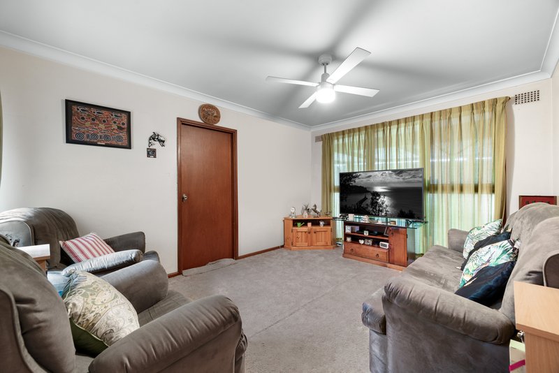 Photo - 11 Derby Street, Minto NSW 2566 - Image 5