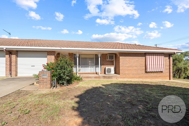 Photo - 1/1 Derna Place, Ashmont NSW 2650 - Image 2