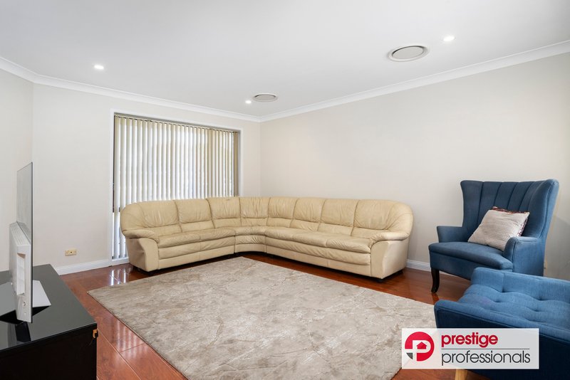 Photo - 11 Derwent Court, Wattle Grove NSW 2173 - Image 2