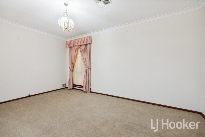 Photo - 11 Deschamp Road, Noranda WA 6062 - Image 3