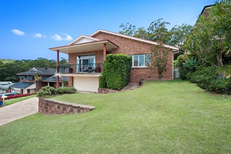 11 Desreaux Close, Eleebana NSW 2282