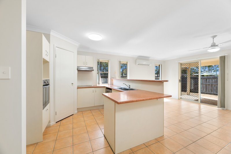 Photo - 11 Devon Street, Bray Park QLD 4500 - Image 3