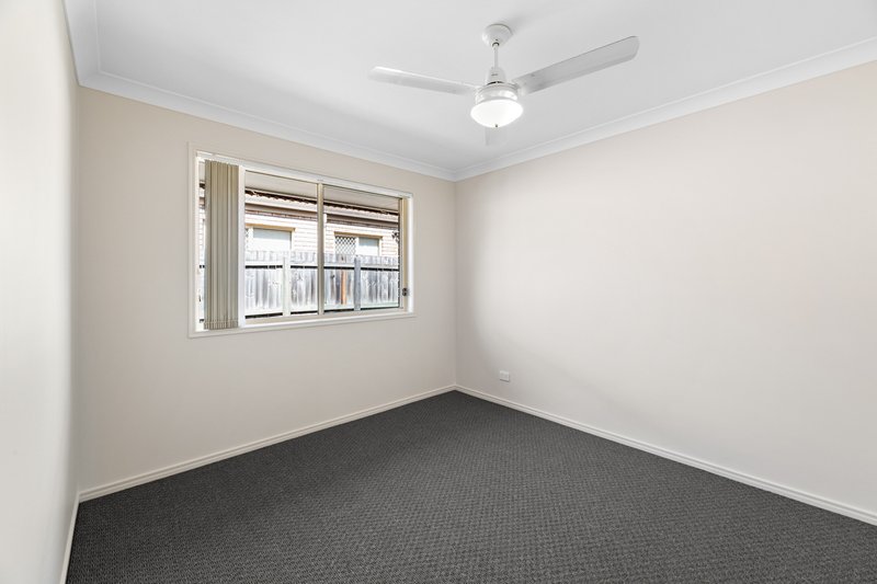 Photo - 11 Devon Street, Bray Park QLD 4500 - Image 6