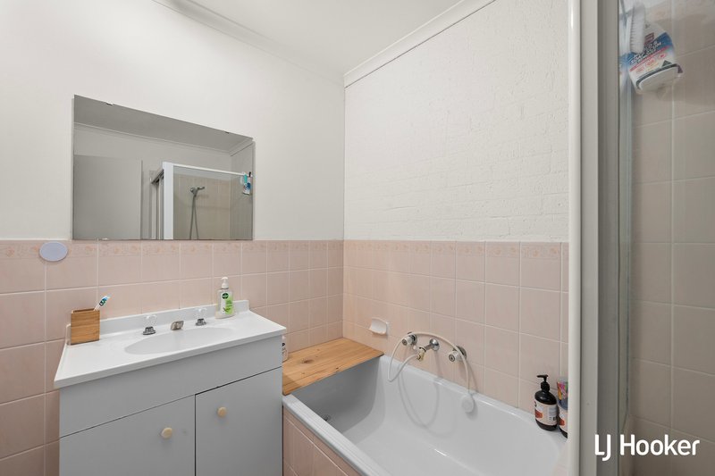 Photo - 11 D'Hage Court, Melba ACT 2615 - Image 6