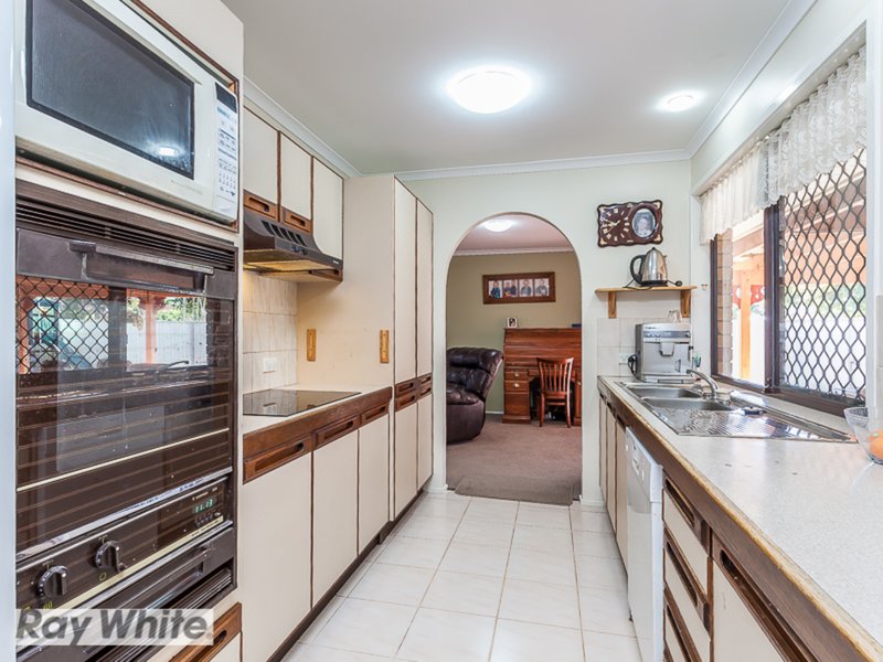 Photo - 11 Diamondcrest Avenue, Deception Bay QLD 4508 - Image 5