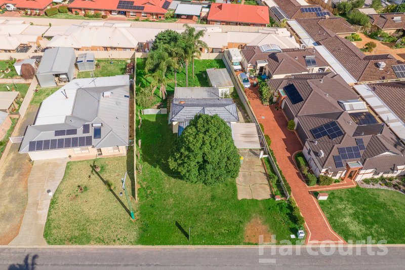 Photo - 11 Division Road, Mandurah WA 6210 - Image 4