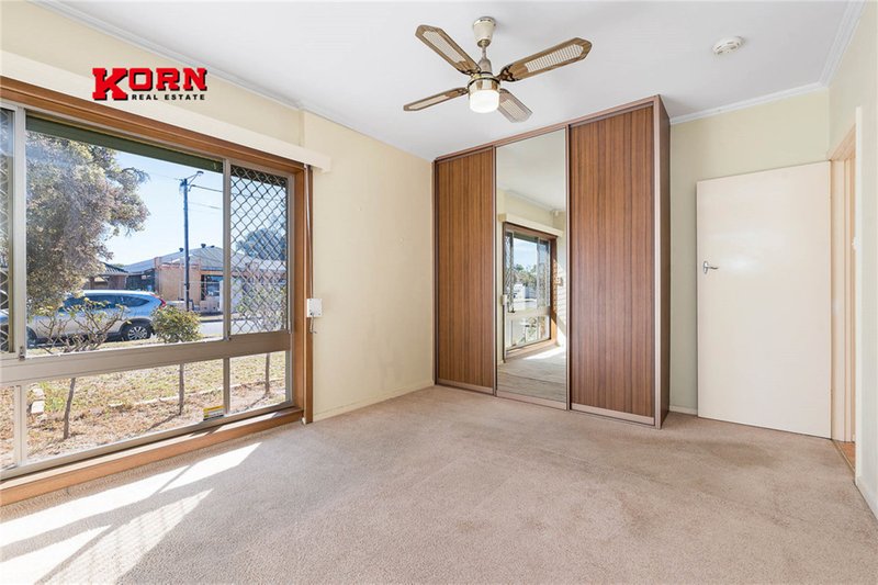 Photo - 11 Don Terrace, Morphettville SA 5043 - Image 5