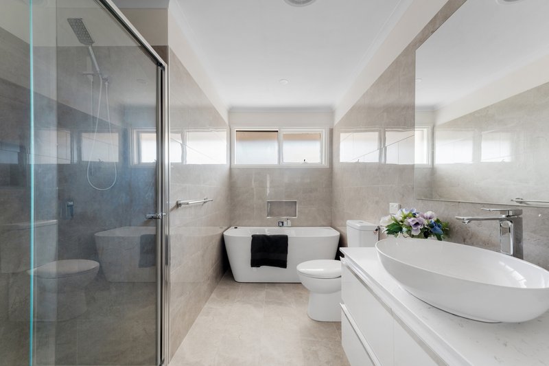 Photo - 1/1 Donald Grove, Chelsea VIC 3196 - Image 9