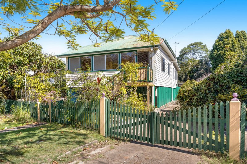 11 Donaldson Street, Norman Park QLD 4170