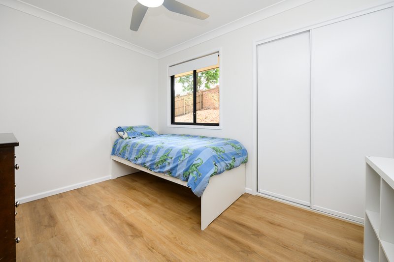 Photo - 11 Donegal Place, The Gap QLD 4061 - Image 13