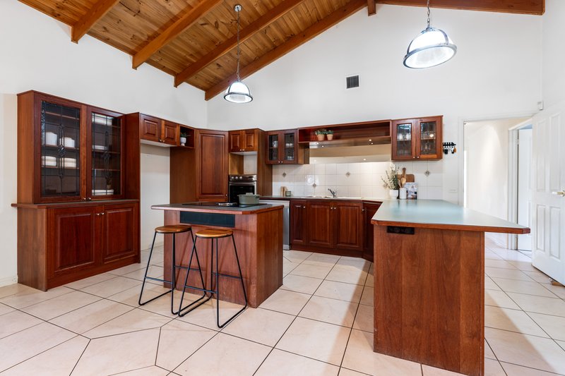 Photo - 11 Donnolley Court, Lavington NSW 2641 - Image 10