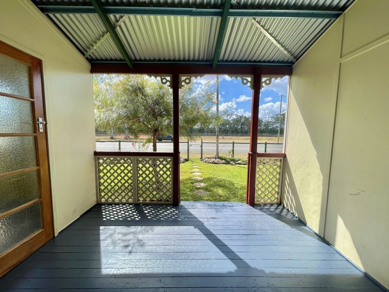 Photo - 11 Dougall Street, Bororen QLD 4678 - Image 5