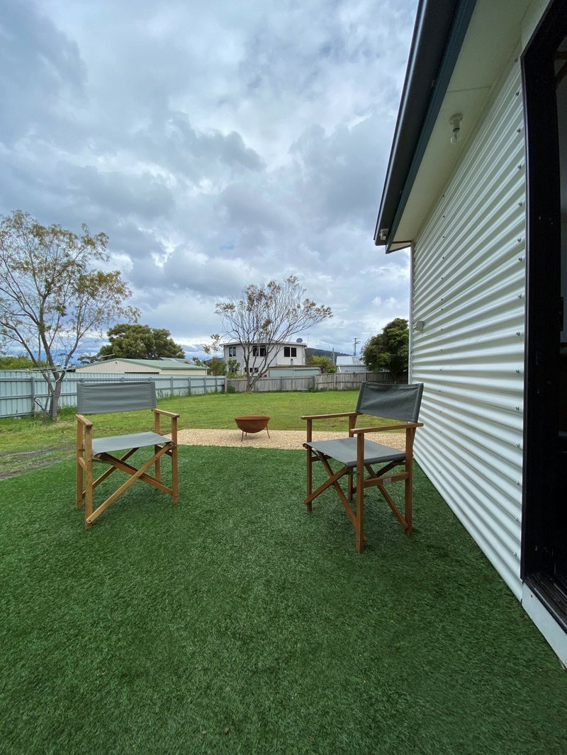 Photo - 11 Douglas Street, Bicheno TAS 7215 - Image 9