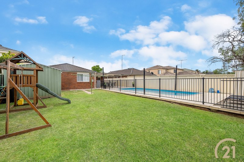 Photo - 11 Dowding Close, Cecil Hills NSW 2171 - Image 13