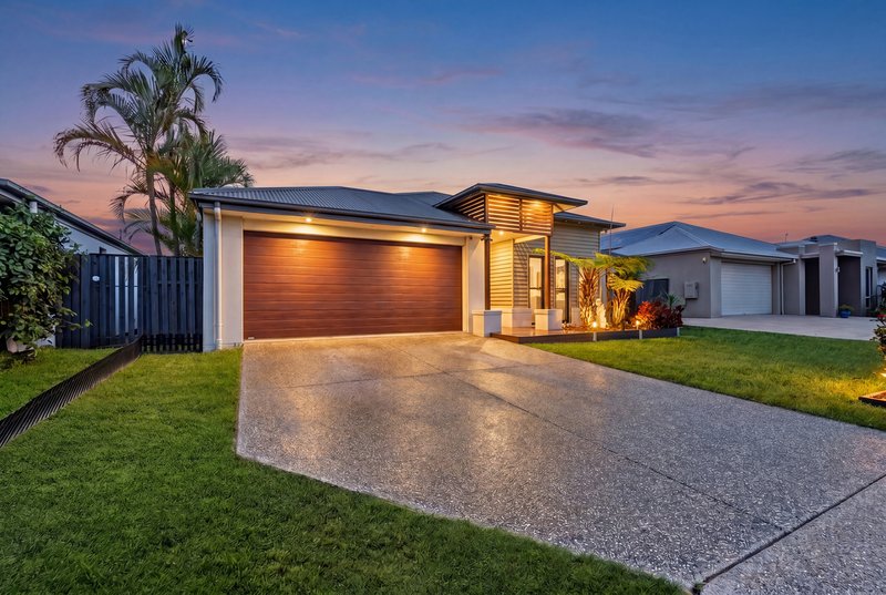 Photo - 11 Drafters Crescent, Maudsland QLD 4210 - Image 27