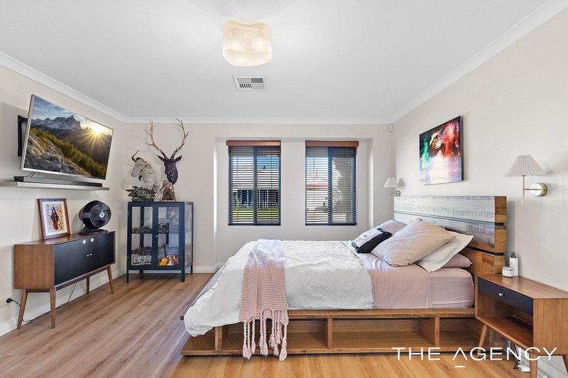 Photo - 11 Dryandra Elbow , Atwell WA 6164 - Image 2