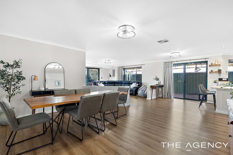 Photo - 11 Dryandra Elbow , Atwell WA 6164 - Image 6