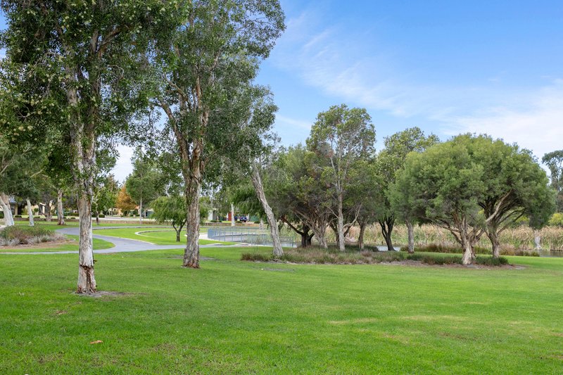 Photo - 11 Dryandra Elbow , Atwell WA 6164 - Image 27