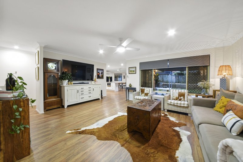 Photo - 11 Drysdale Court, Murrumba Downs QLD 4503 - Image 3