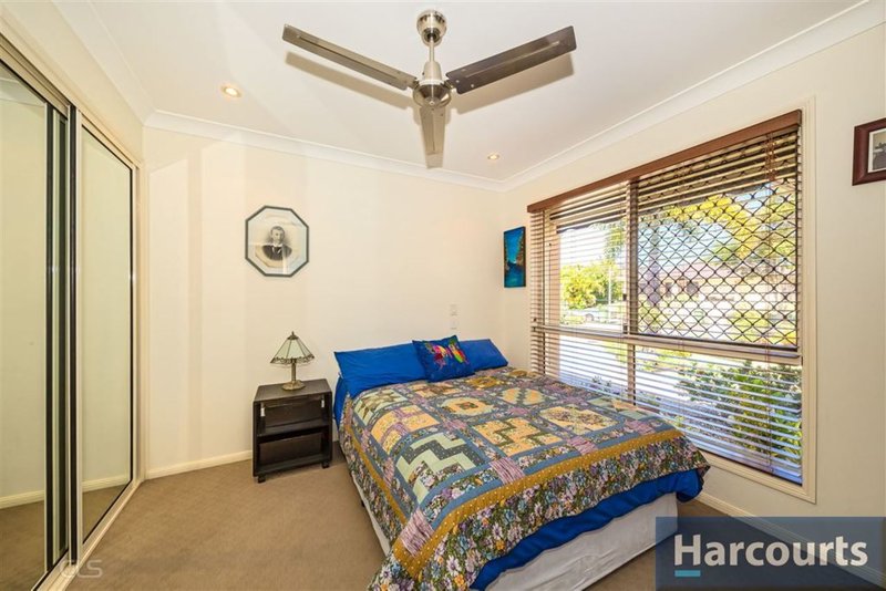 Photo - 11 Dugong Crescent, Banksia Beach QLD 4507 - Image 12