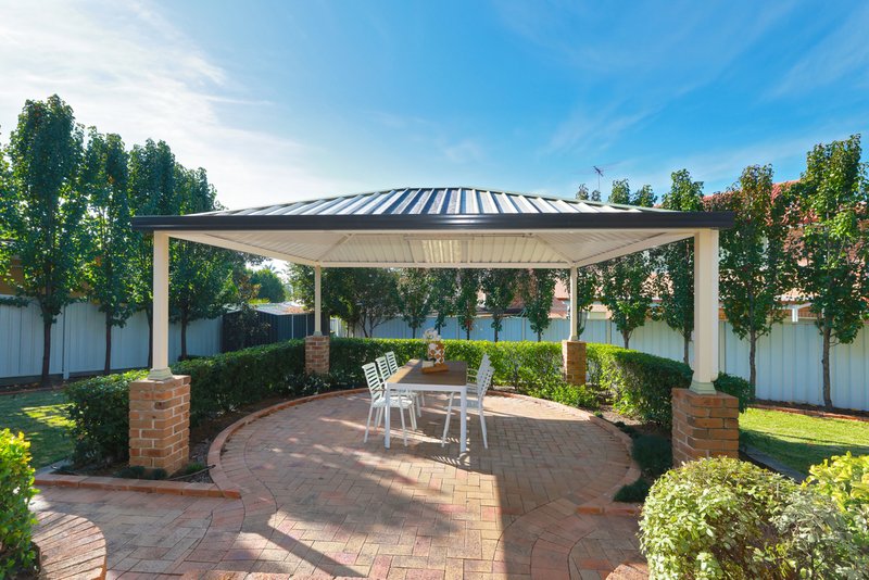 Photo - 11 Duncan Close, Glenmore Park NSW 2745 - Image 12