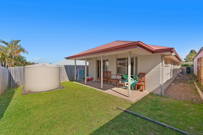 Photo - 11 Dunes Crescent, North Lakes QLD 4509 - Image 10