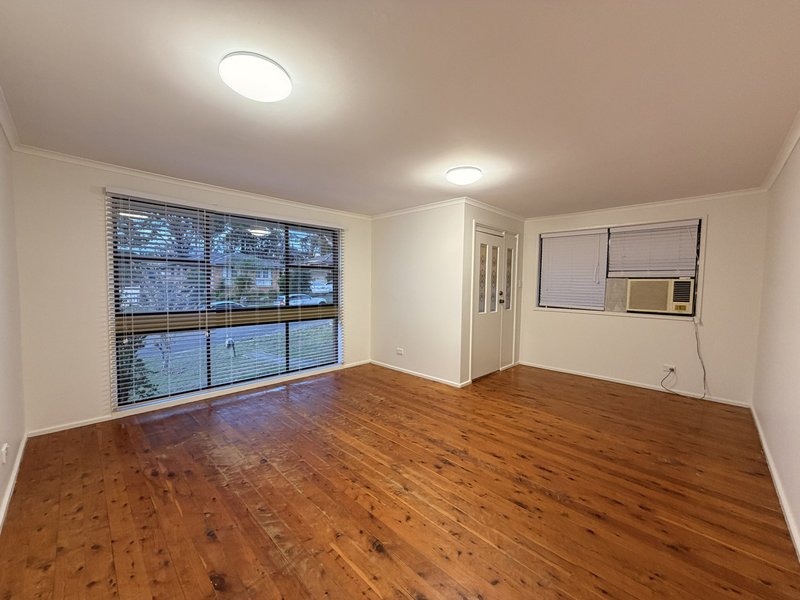 Photo - 11 Dunkeld Place, St Andrews NSW 2566 - Image 2