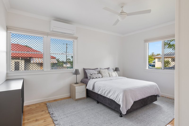 Photo - 11 Dunsford Street, Zillmere QLD 4034 - Image 11