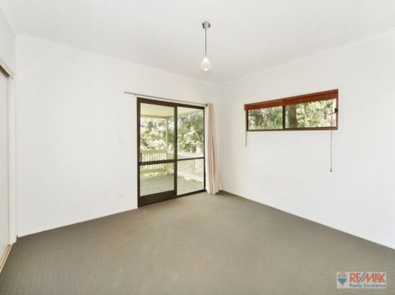 Photo - 11 Durham Cres , Buderim QLD 4556 - Image 7