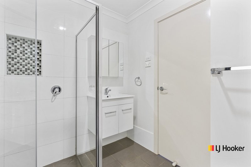Photo - 11 Dyindan Street, Ngunnawal ACT 2913 - Image 10