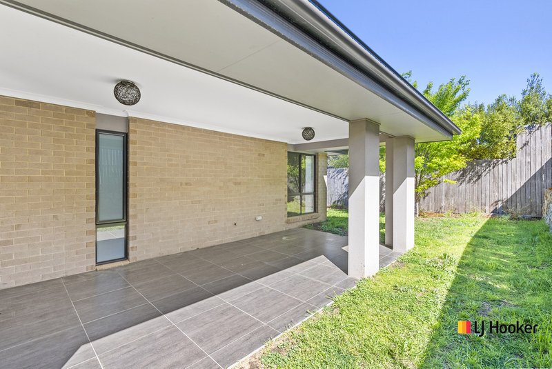 Photo - 11 Dyindan Street, Ngunnawal ACT 2913 - Image 15