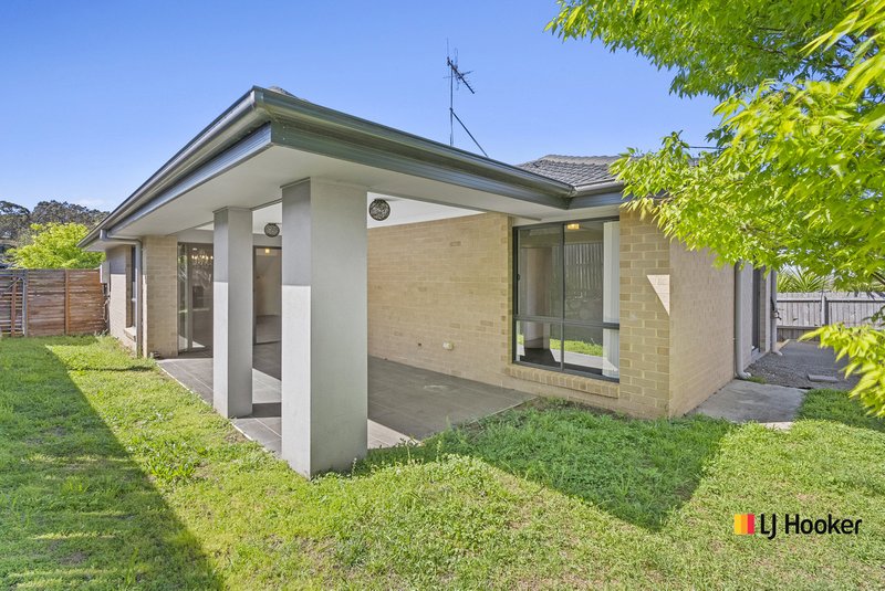 Photo - 11 Dyindan Street, Ngunnawal ACT 2913 - Image 16