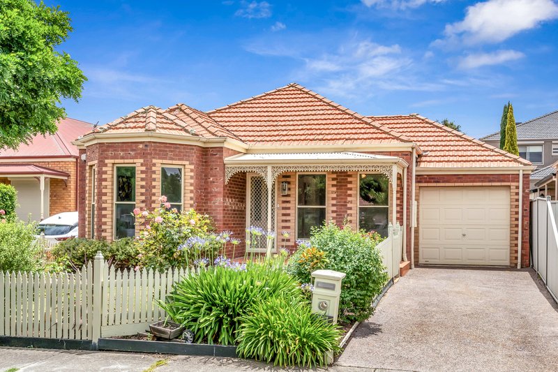 11 Eagle Court, Craigieburn VIC 3064