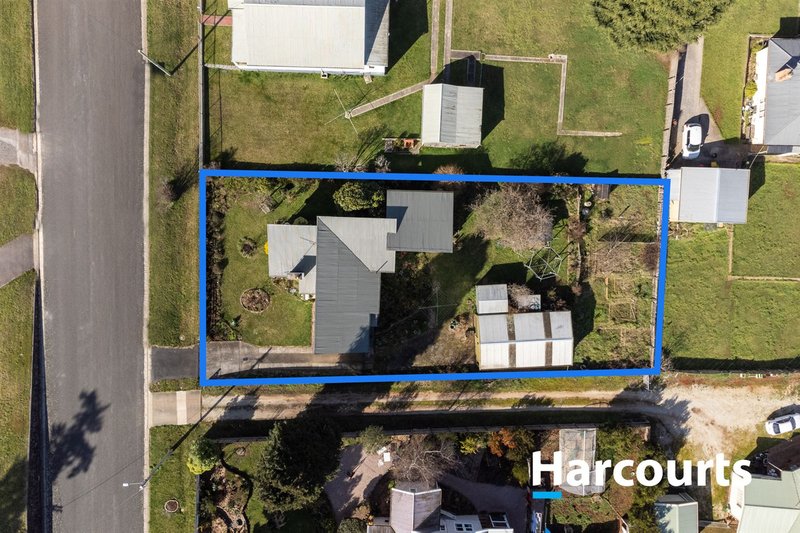 Photo - 11 East Church Street, Deloraine TAS 7304 - Image 17