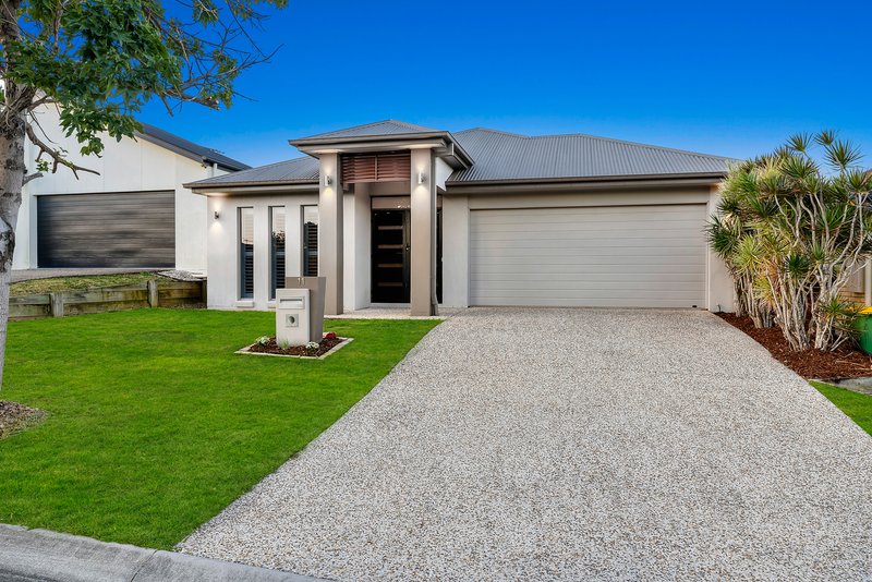 11 Eaton Close, North Lakes QLD 4509