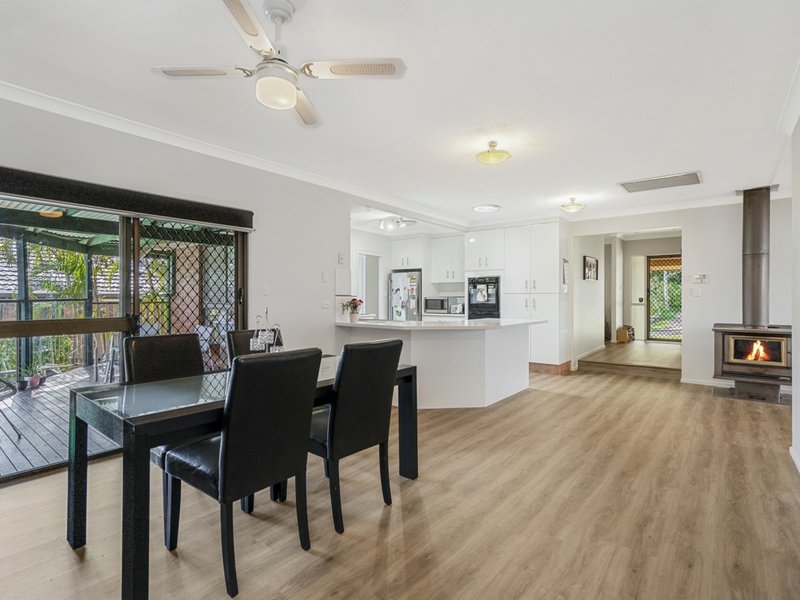 Photo - 11 Eclipse Court, Mudgeeraba QLD 4213 - Image 4