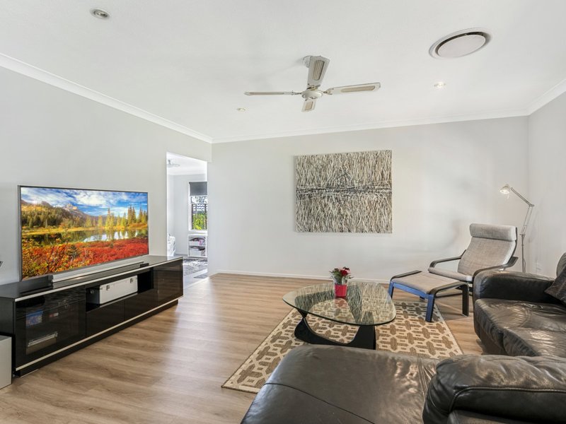 Photo - 11 Eclipse Court, Mudgeeraba QLD 4213 - Image 7