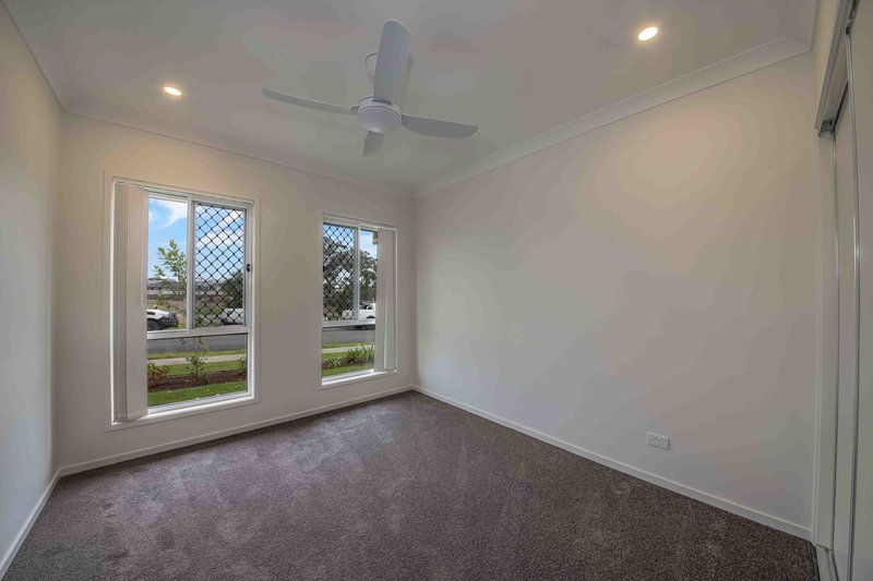 Photo - 11 Eclipse Road, Flagstone QLD 4280 - Image 7