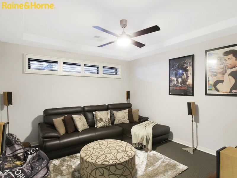 Photo - 11 Eddy Street, St Clair NSW 2759 - Image 5