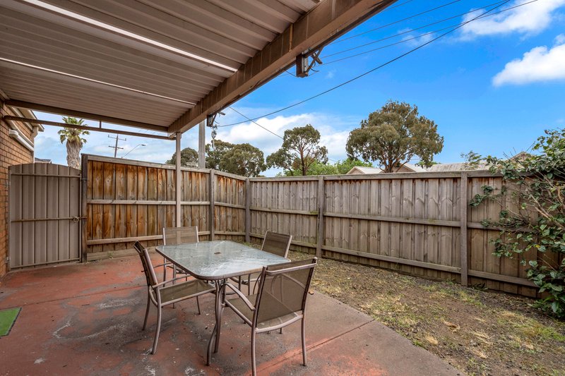 Photo - 1/1 Edington Way, Craigieburn VIC 3064 - Image 10