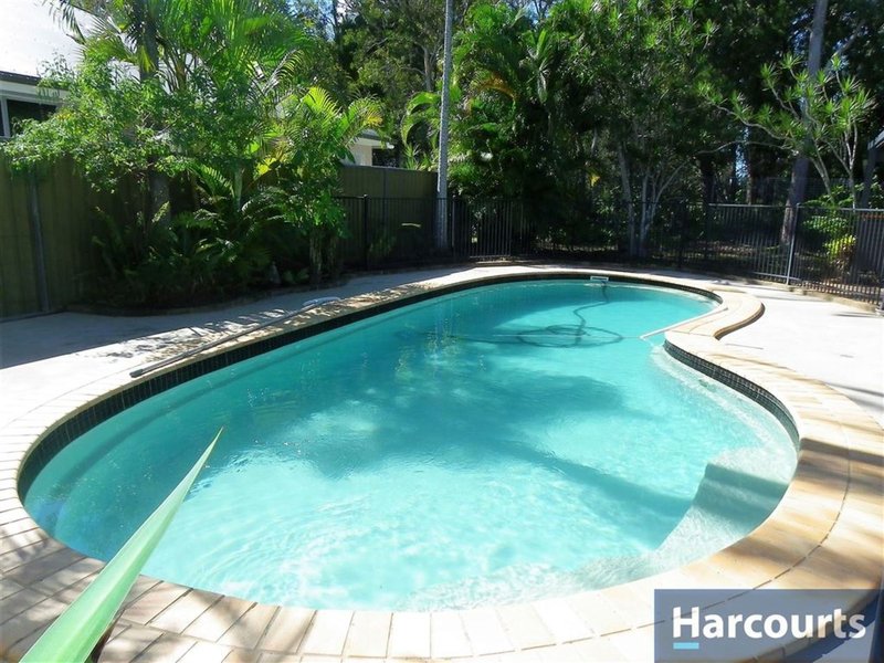 Photo - 11 Egret St , Bongaree QLD 4507 - Image 10