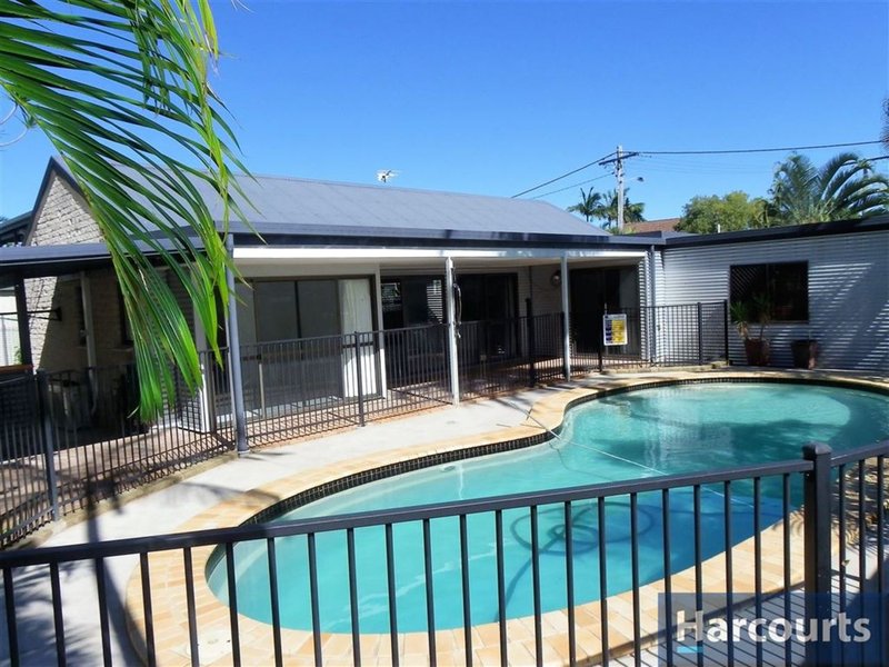 Photo - 11 Egret St , Bongaree QLD 4507 - Image 11