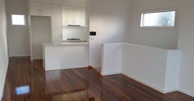 Photo - 1/1 Eileen Street, Hadfield VIC 3046 - Image 2