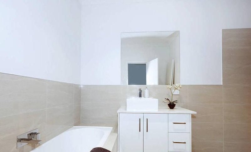 Photo - 1/1 Eileen Street, Hadfield VIC 3046 - Image 5