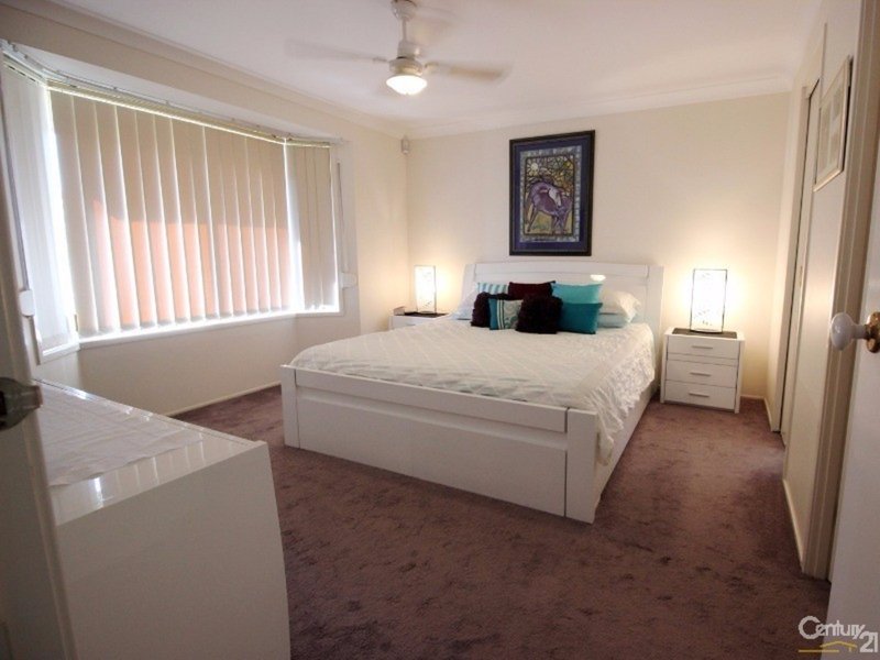 Photo - 11 Elanet Avenue, Cameron Park NSW 2285 - Image 17