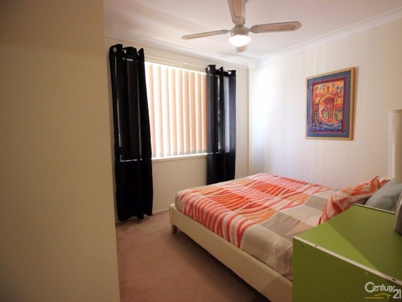 Photo - 11 Elanet Avenue, Cameron Park NSW 2285 - Image 20