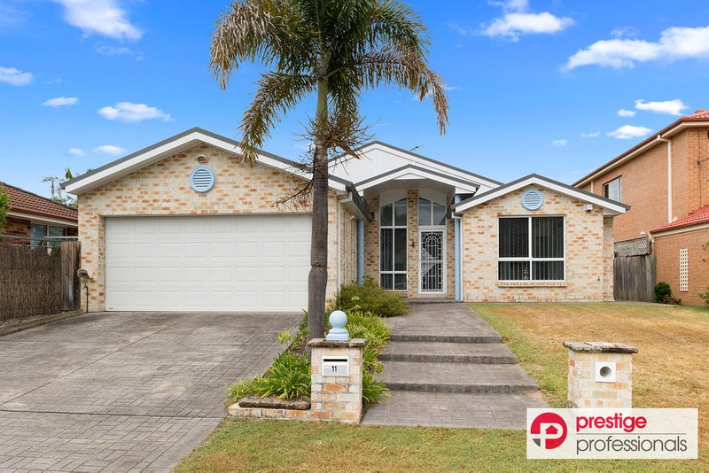 11 Elata Court, Wattle Grove NSW 2173