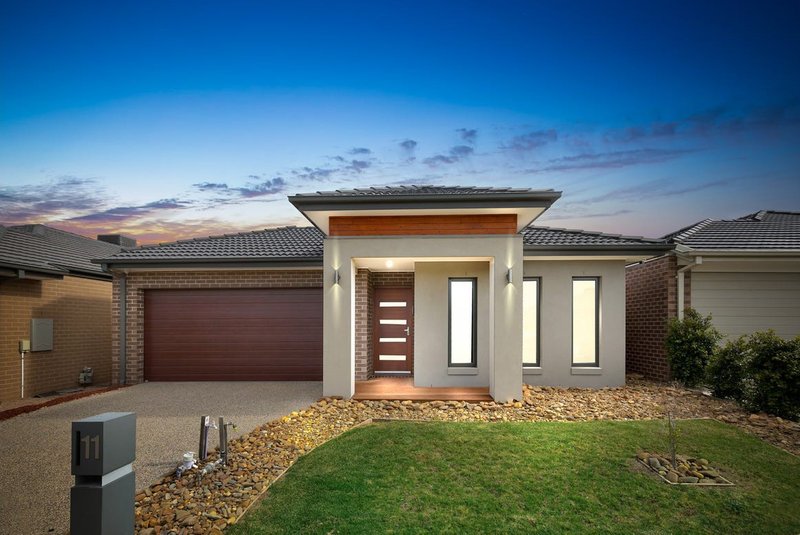 Photo - 11 Elgata Way, Werribee VIC 3030 - Image 1