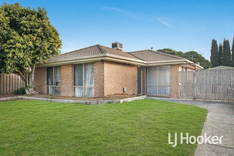 11 Eliza Street, Cranbourne North VIC 3977